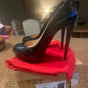 *Used* Authentic Christian Louboutins Bianca Size 40 (size 8.5-9)